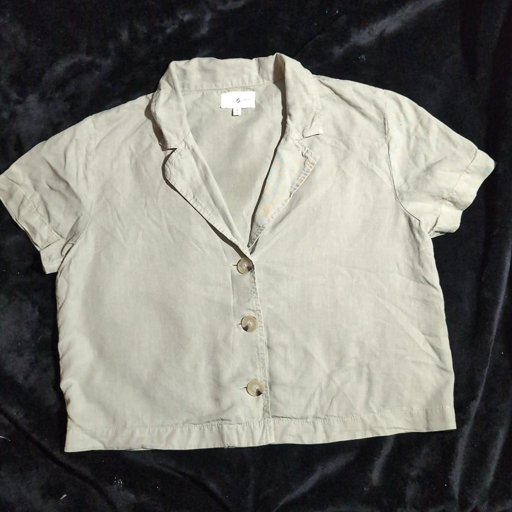 Lou Grey Oversized Crop